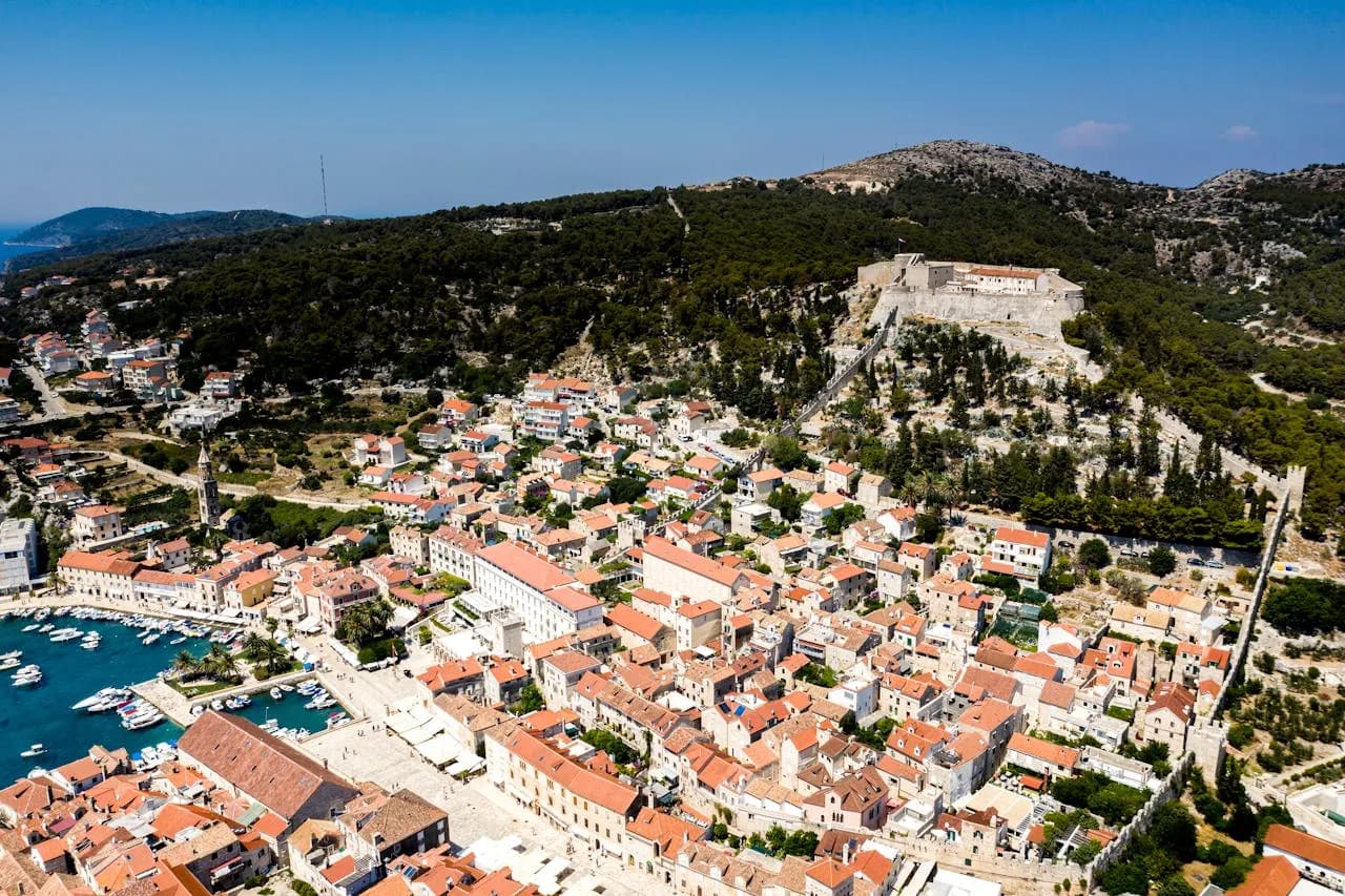 Luxury Private Transfer from Dubrovnik to Hvar Island